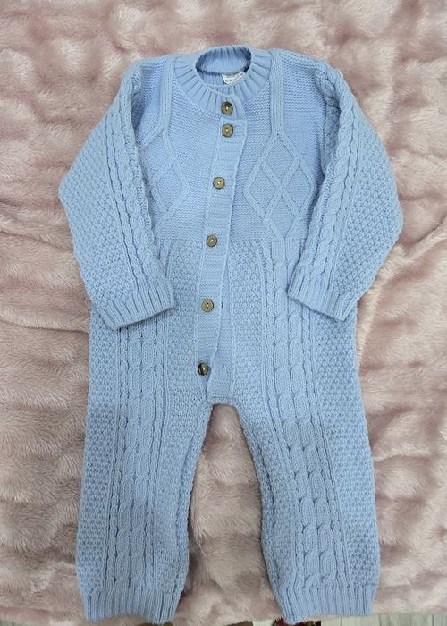 Продам детские вещи