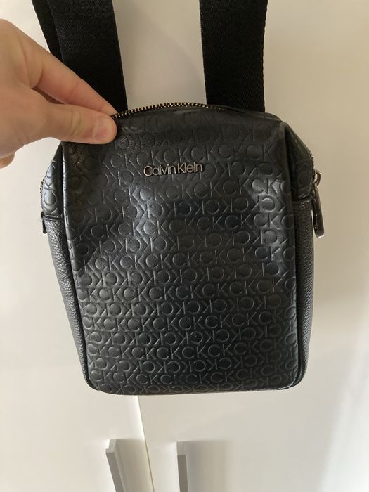 Кожени мъжки чанти Calvin Klein / Guess