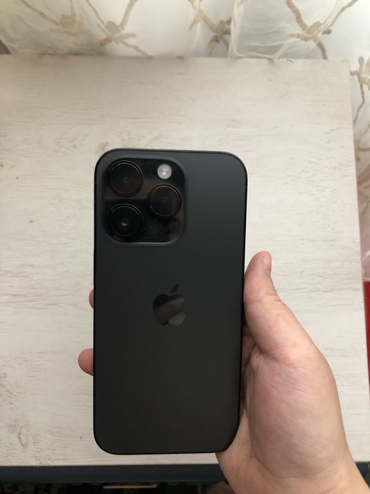 Iphone 14 pro black