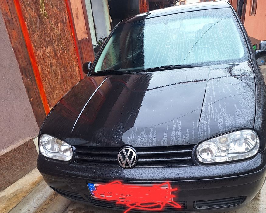 Volkswagen Golf 4Capacitate motor: 1,6