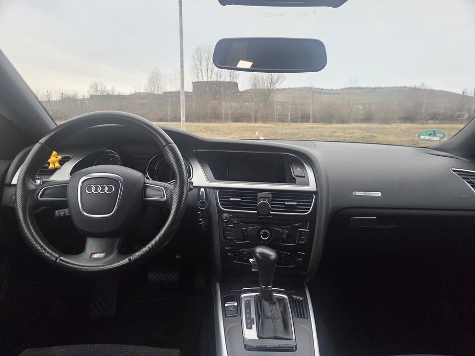 Se vinde Audi A5 S line