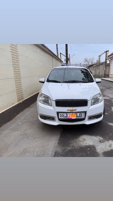 Продается нексия 3 2019