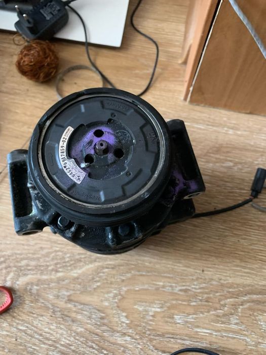 Компрессор кондиционера на БМВ Х5