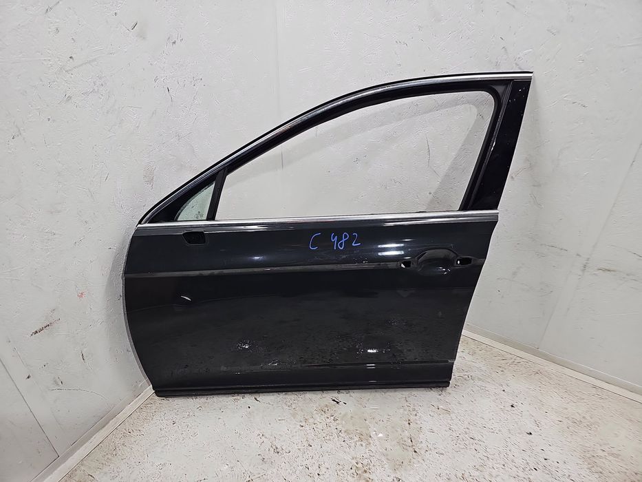 Usa stanga fata Volkswagen Passat B8 Variant (3G5) [Fabr 2015-prezent]