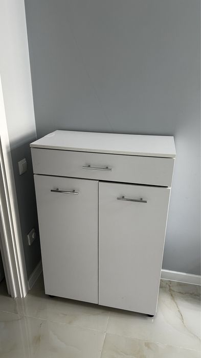 Продам мебель для прихожей