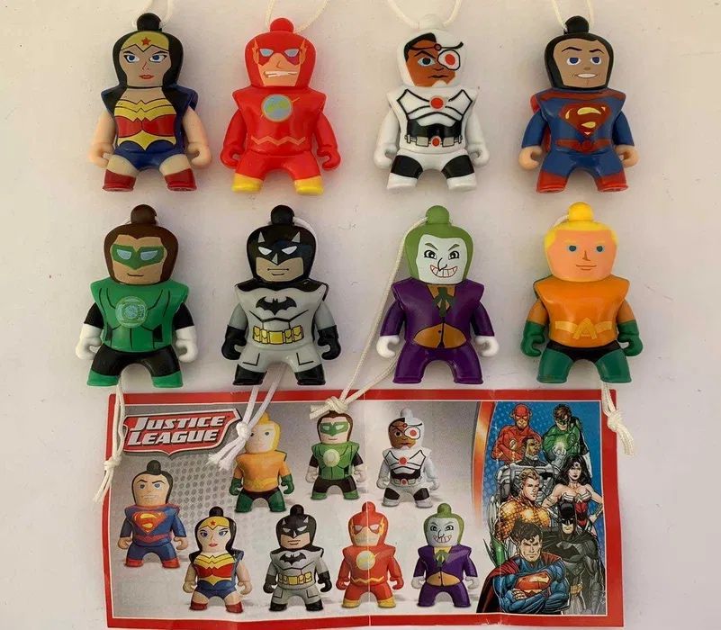 Киндер сюрприз DC