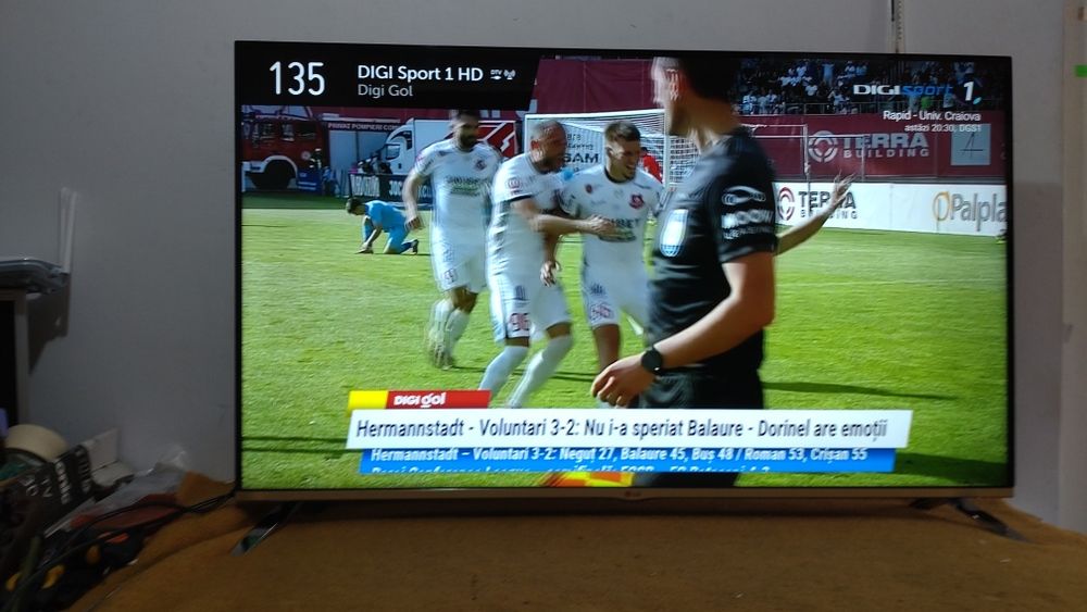 Televizor led Smart LG 140 cm WiFi