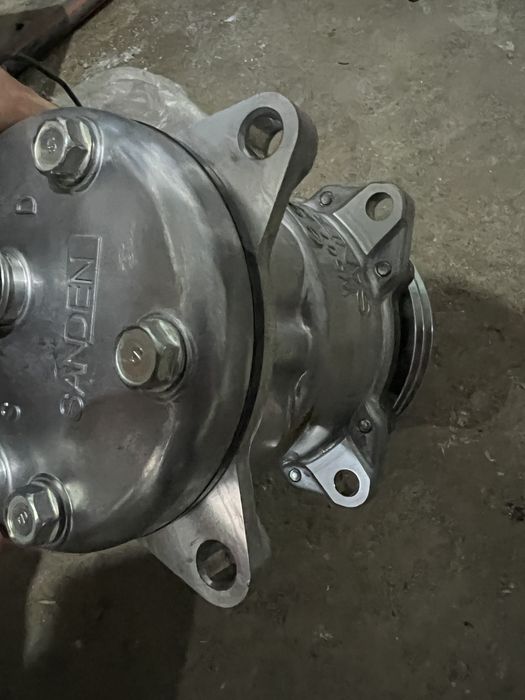 Чисто нов компресор за климатик Sanden