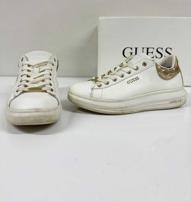 GUESS Sneakers Vibo