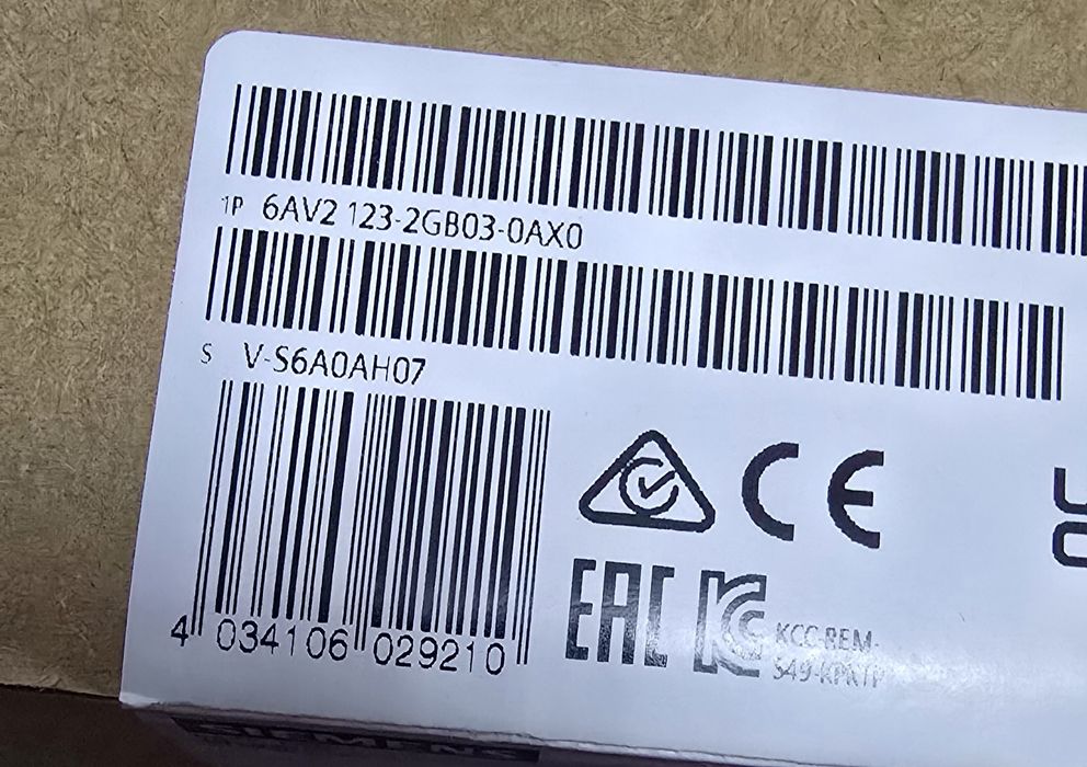 Vand HMI Nou Siemens KTP 700 Basic