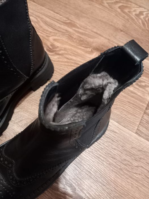 Продам ботинки Челси