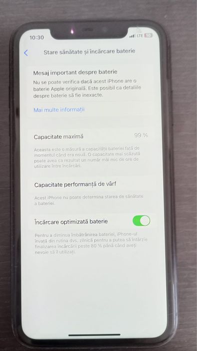 Vand iphone 11 de 128gb