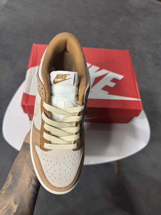 Nike Dunk Low Medium Curry