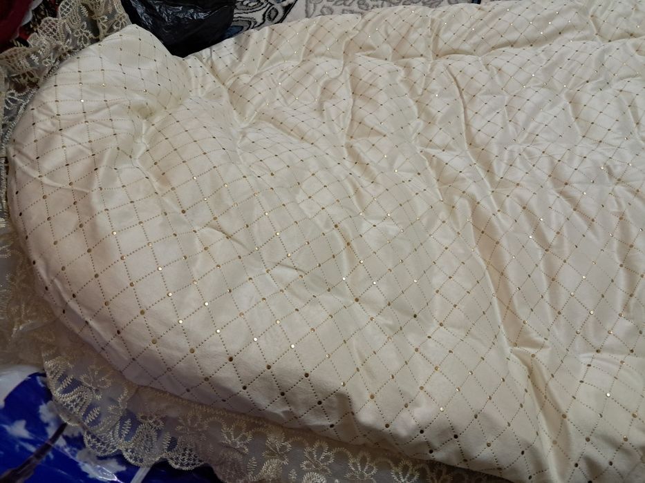 Продаю кровать новую срочна