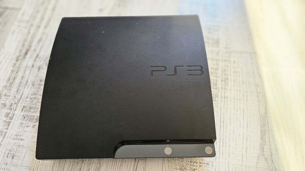 PS3 320 gb fără jocuri