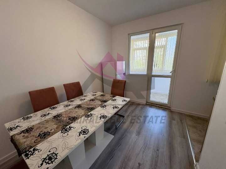 Дава се под наем Двустаен апартамент в Варна, Лятно кино Тракия - 75 кв.м за 508.47 € - Снимка #1