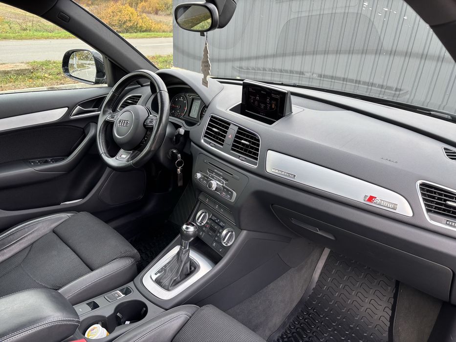 Audi Q3 S-Line 2.0 TDI Quattro