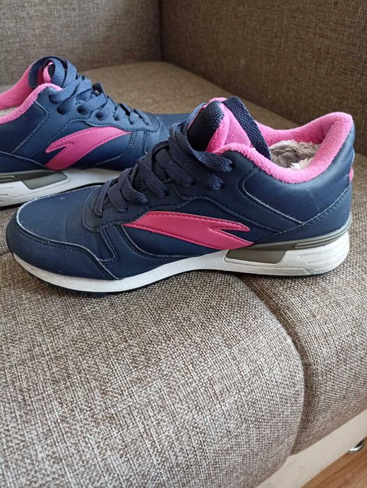 Кроссовки Anta 35р