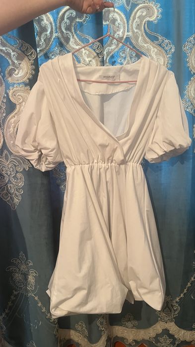 Жазға арналған ақ мини көйлек