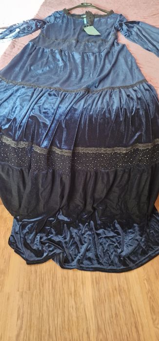 Платье повседневный .вечерный