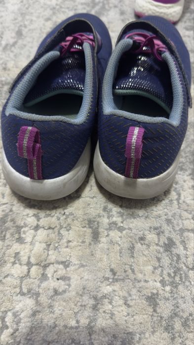 Продается кроссы adidas skechers 36 размер