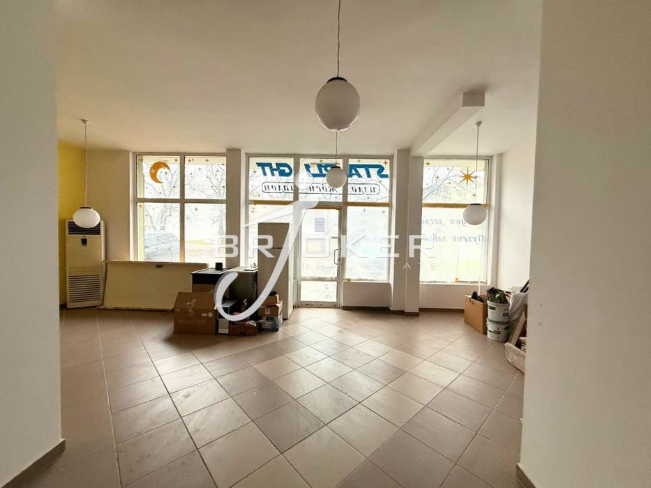 Магазин в Кърджали-Възрожденци