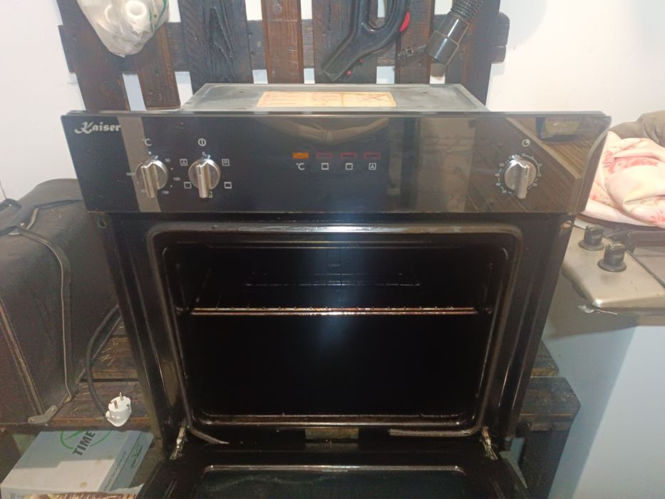 Продам Духовой шкаф