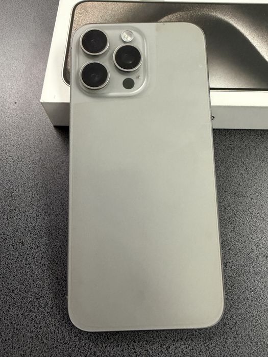 Iphone 15 pro max 256gb