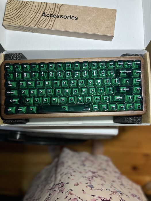 Womier WD75 V2 – механична клавиатура с дървен корпус, RGB, Wireless