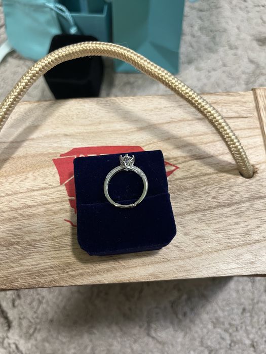 Inel elegant cu set de prezentare complet