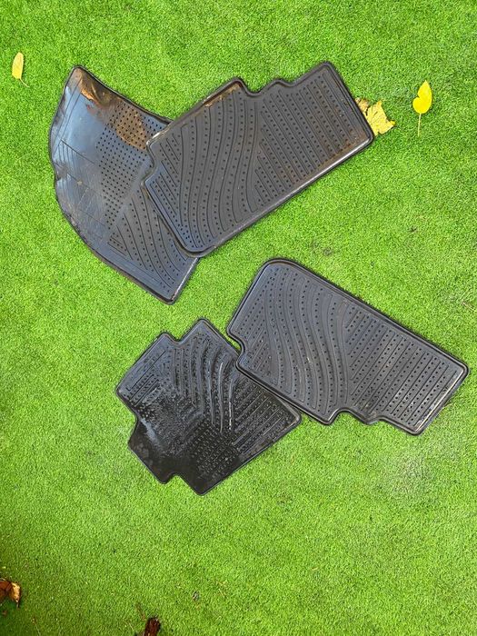 Коврики в ноги Highlander 2012 ОРИГИНАЛ!!!