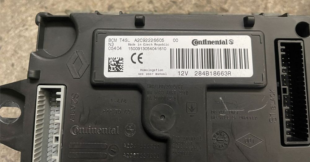 Kit pornire dacia duster 237106968R sau  237107137R