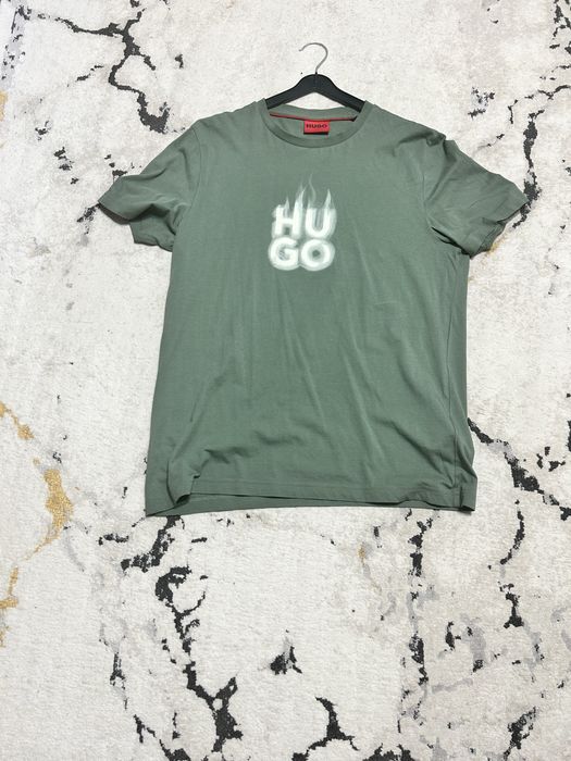 Vand tricou hugo