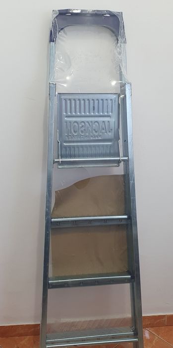 Scara pliabila 3 trepte+platforma