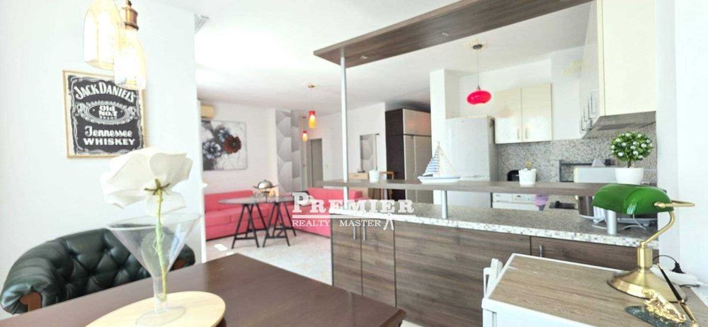Продава се Тристаен апартамент в к.к. Слънчев бряг - 134 кв.м за 362 €/кв.м - Снимка #1