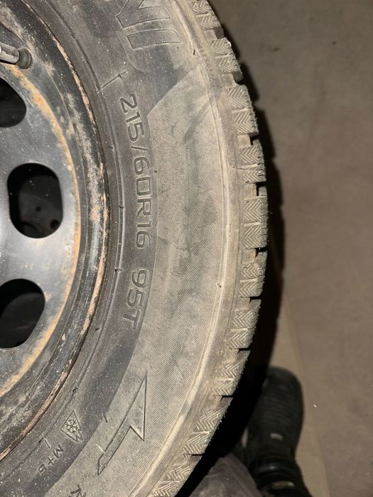 Зимний балон с дисками на бмв е 34