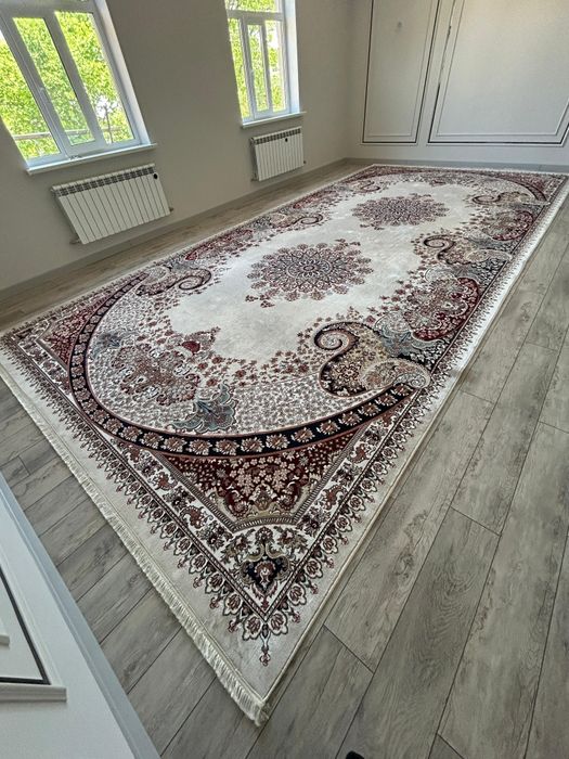 Клем ирански оте жақсы ұсталған жуылған таза