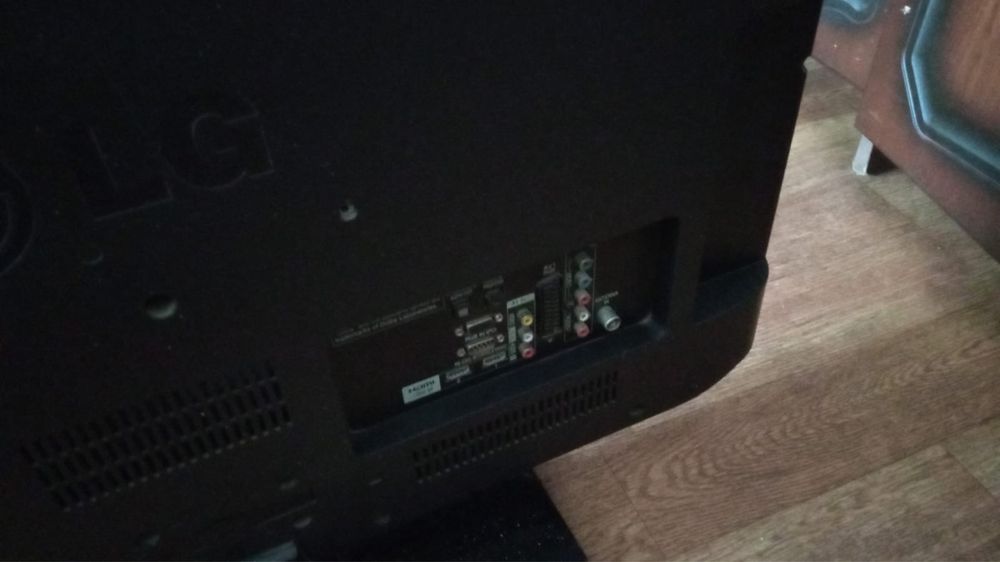 Продам телевизор