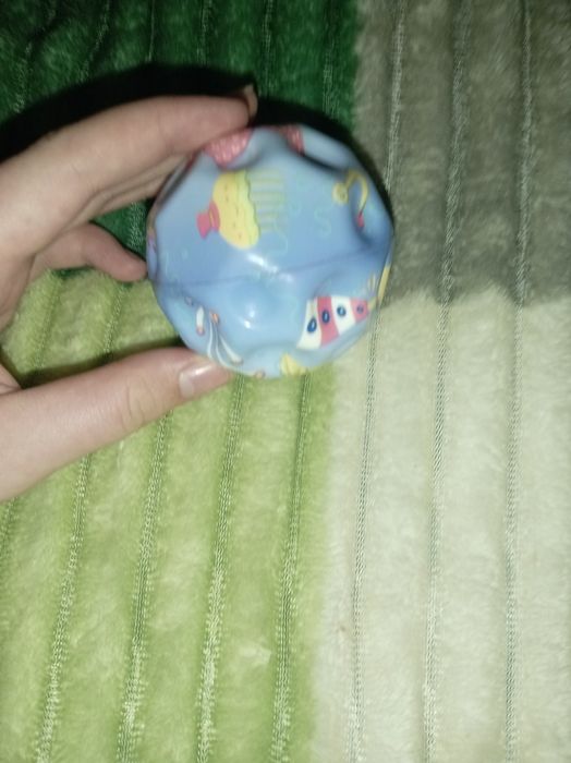 Маленький мячик — всего 500₸!