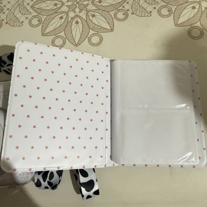 Продаю instax mini 12 набор