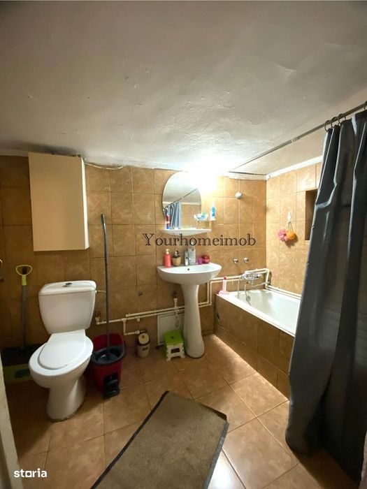 Casa zona Râului 4camere cu centrala