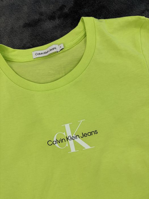 Calvin Klein тениска цвят лайм