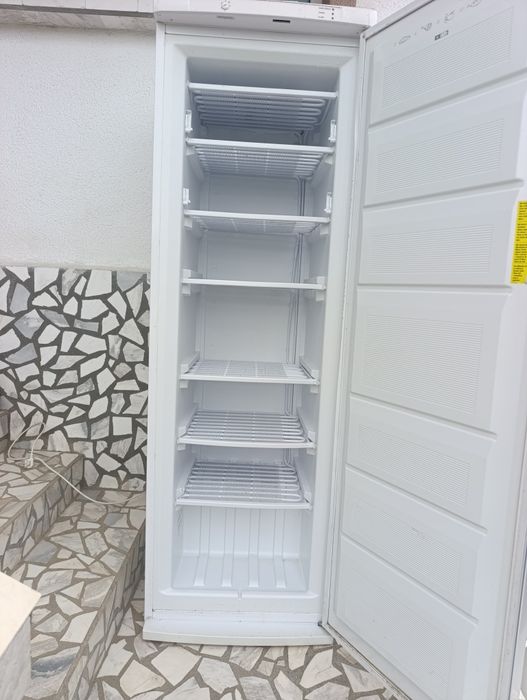 Фризер работи без проблеми