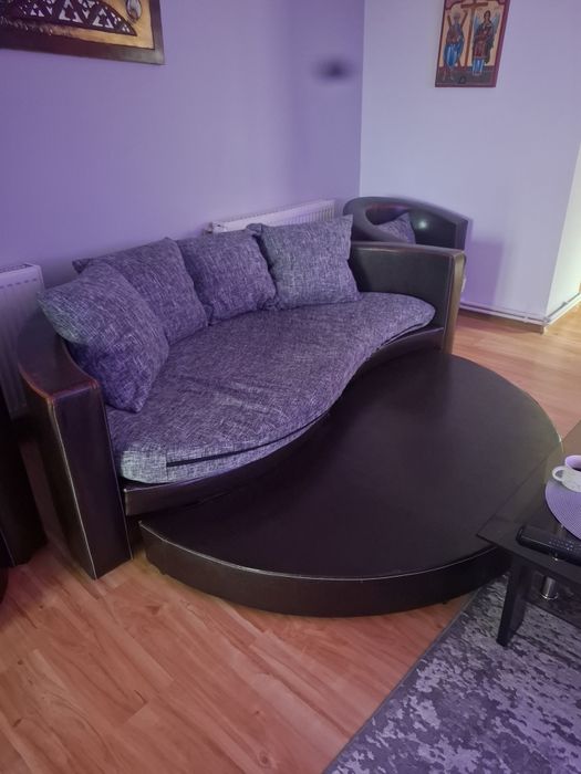 Vand canapea extensibila piele