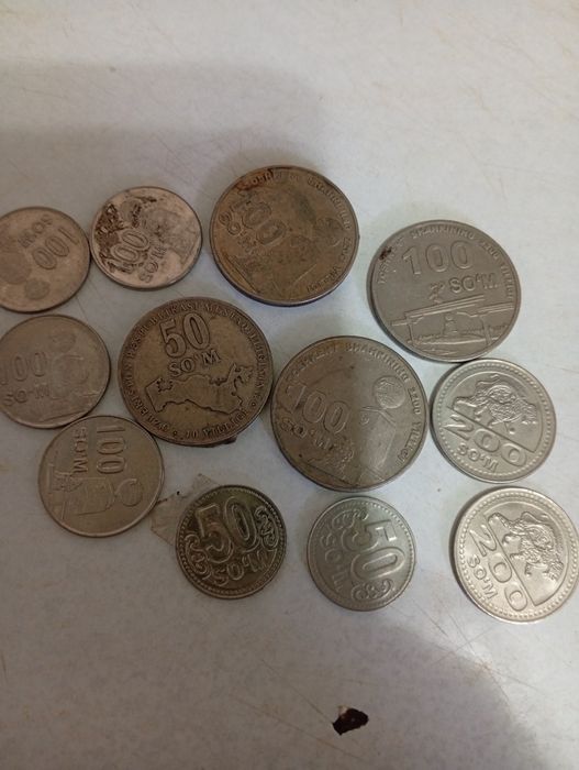 Продаются монеты СССР,узбекские ,и других стран.