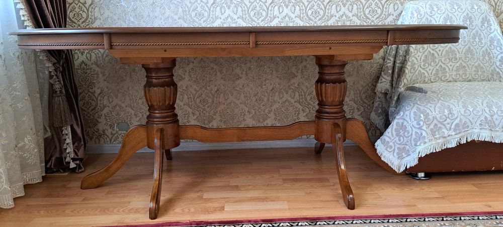 Малайзийский стол