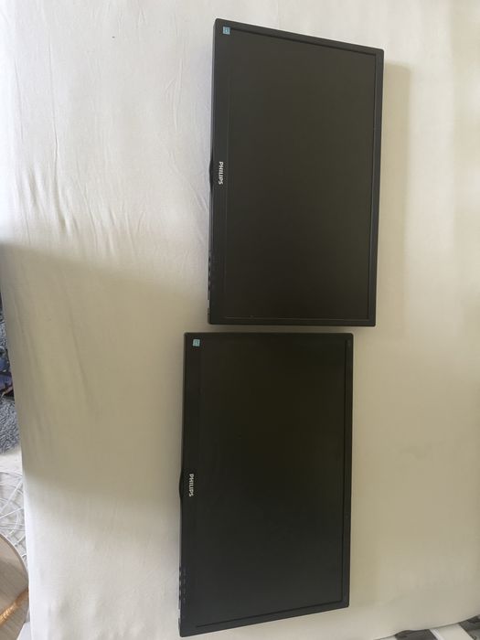 2 monitoare Philips