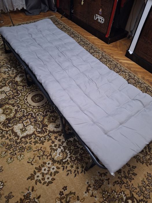 Продам раскладушку с матрасом.