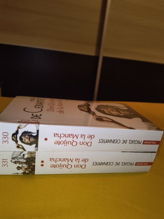 Vând două romane sigilate la preț bun,scrise de Miguel de Cervantes!!!