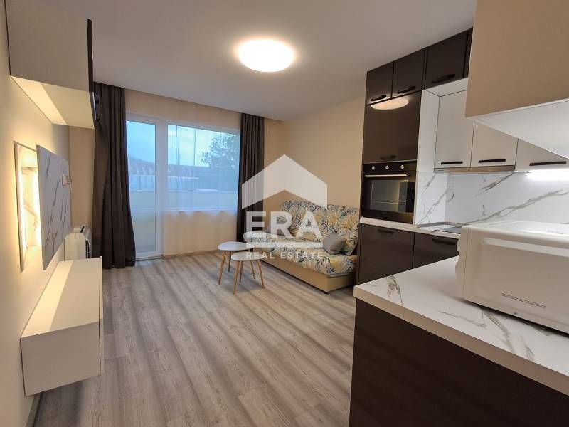 Eдностаен, чисто нов, обзаведен апартамент под наем, в нова тухлена сг